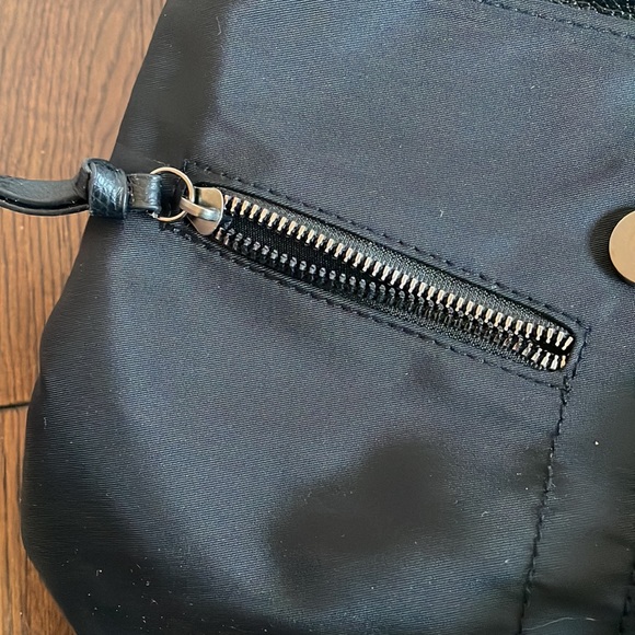 Botkier New York Mini Trigger Black Backpack with silver zipper detailing, vegan - Picture 11 of 16